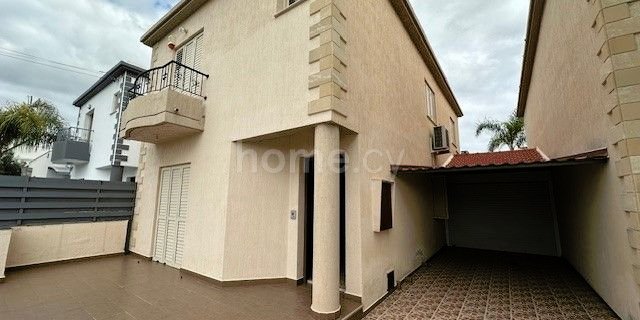 Link-detached house to rent in Limassol