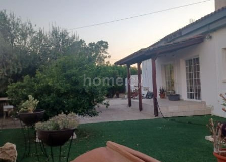 Villa to rent in Nicosia