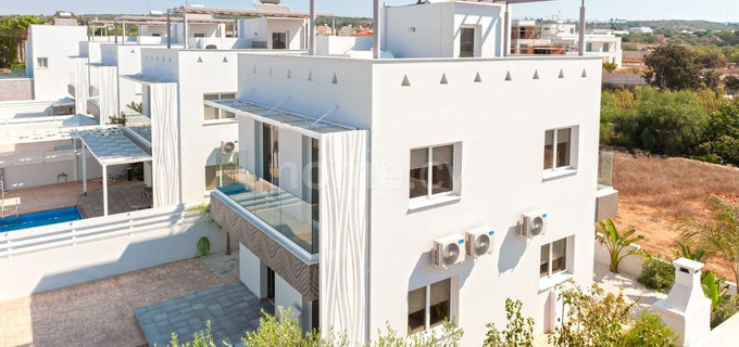 Villa à vendre à Ayia Napa