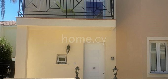 Villa to rent in Pernera