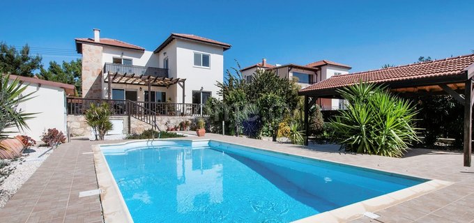 Villa à vendre à Limassol