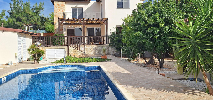 Villa till salu i Limassol