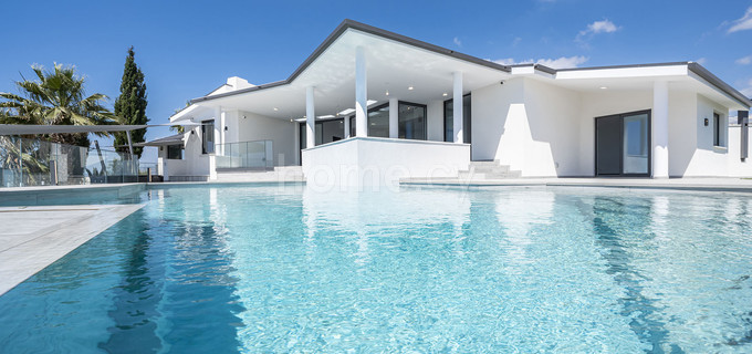 Bungalow for sale in Paphos