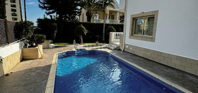Villa to rent in Limassol
