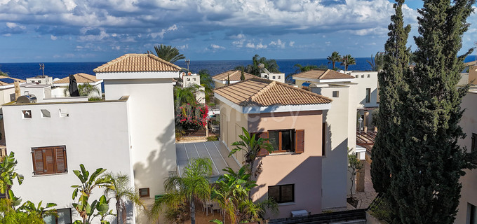 Вилла на продажу в Мыс Греко