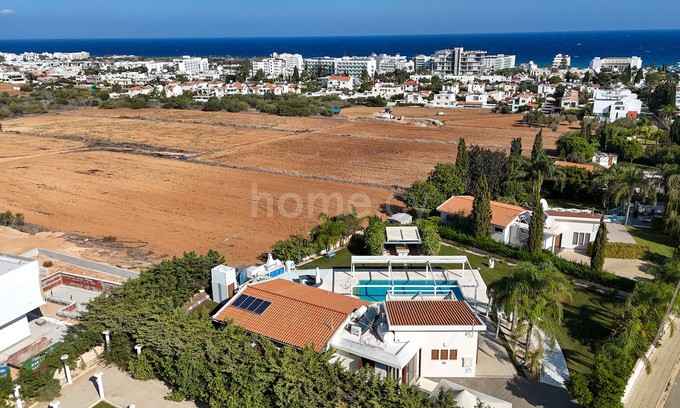 Villa for sale in Protaras