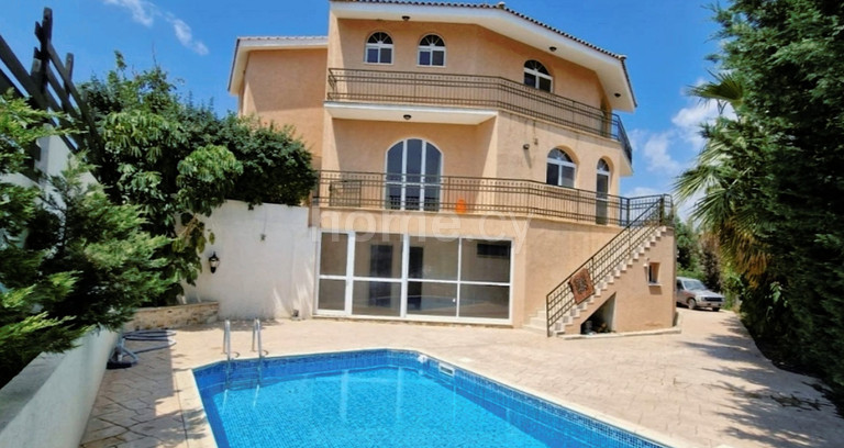 Villa a la venta en Limassol