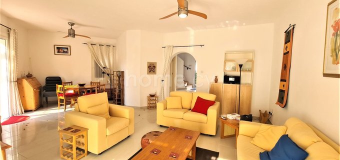 Townhouse to rent in Paphos