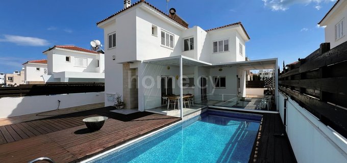 Villa to rent in Protaras