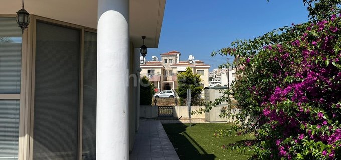 Apartamento en la planta baja para alquilar en Paphos