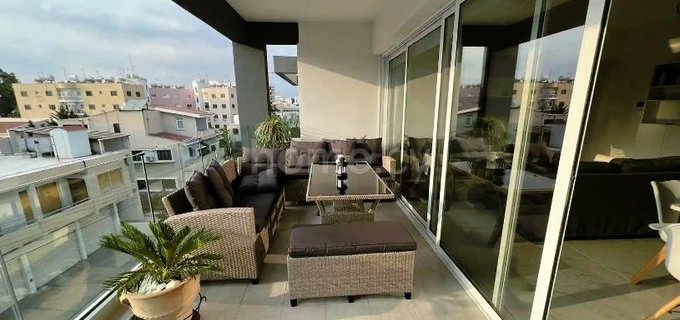 Apartamento en la planta superior para alquilar en Nicosia