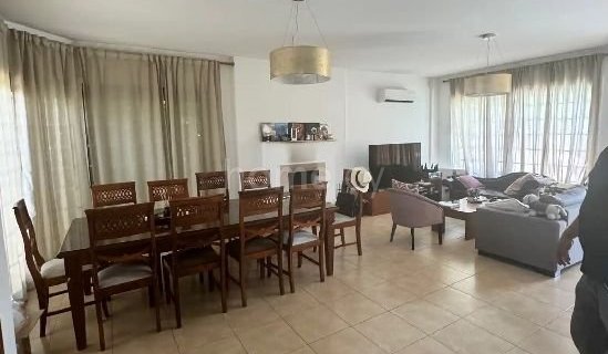 Villa to rent in Germasogeia