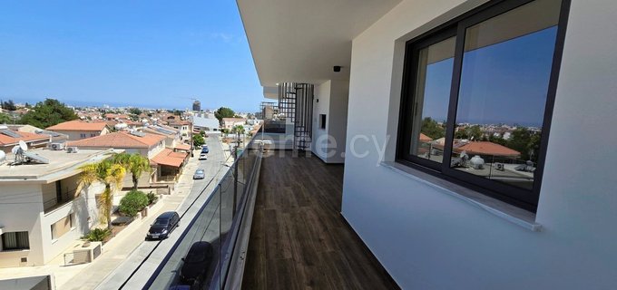Dachgeschosswohnung in Larnaca zu vermieten