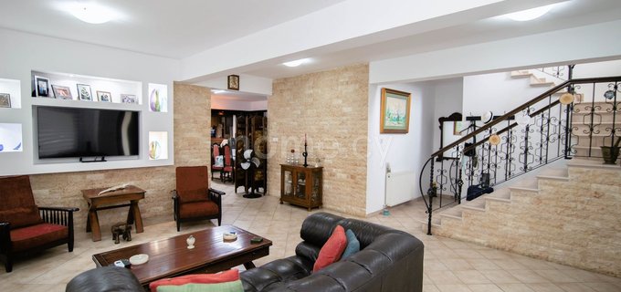 Link-detached house for sale in Larnaca