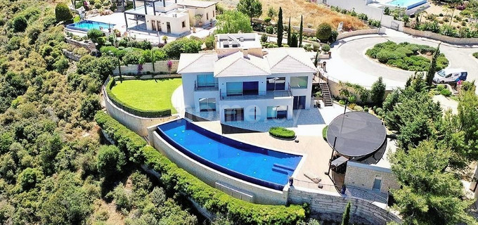 Villa in Paphos zu verkaufen