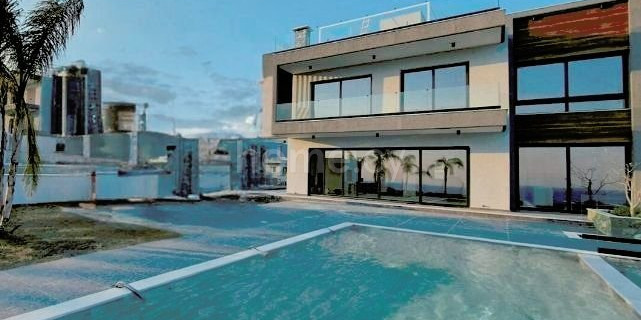 Villa till salu i Limassol