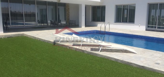 Villa in Larnaca zu verkaufen