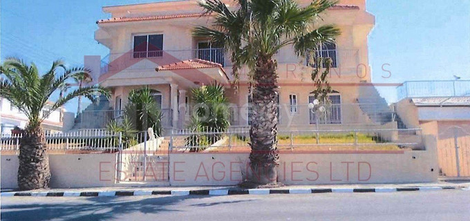 Villa in Larnaca zu verkaufen