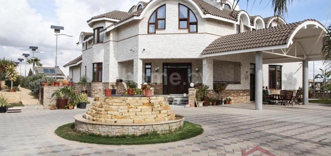 Villa a la venta en Larnaca