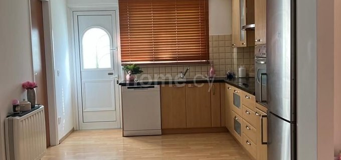 Apartamento en la planta baja para alquilar en Nicosia