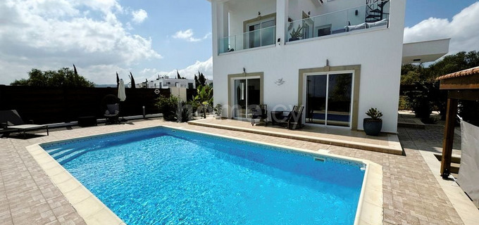 Villa in Paphos zu verkaufen