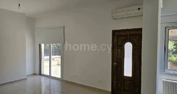 Casa semi independiente para alquilar en Limassol