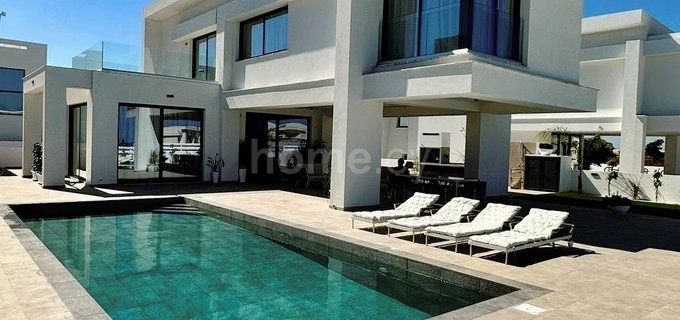 Villa to rent in Protaras