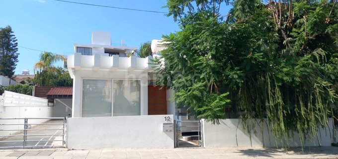 Casa semi independiente a la venta en Nicosia