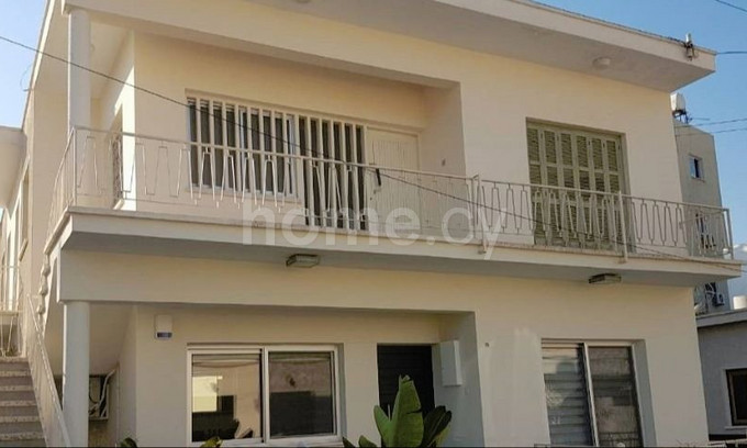 Appartement au rez-de-chaussée à vendre à Larnaca