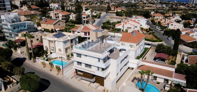 Penthouse-Wohnung in Limassol zu verkaufen