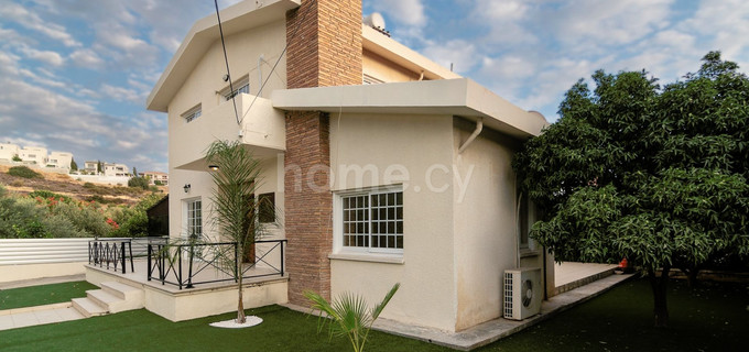 Villa to rent in Limassol