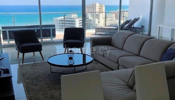 Penthouse-Wohnung in Larnaca zu vermieten