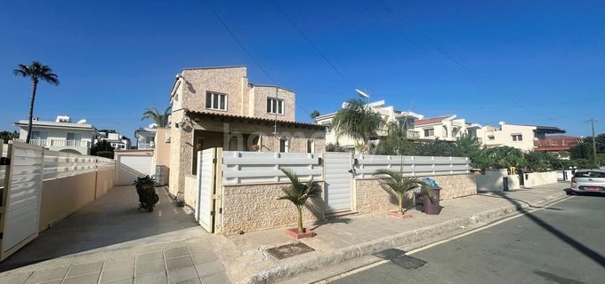 Villa in Larnaca zu verkaufen