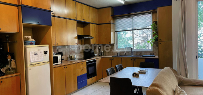 Appartement au rez-de-chaussée à vendre à Nicosie