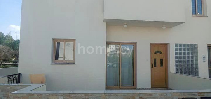 Apartamento en la planta baja para alquilar en Nicosia