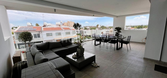 Top floor apartment to rent in Nicosia