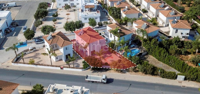 Villa a la venta en Paralimni