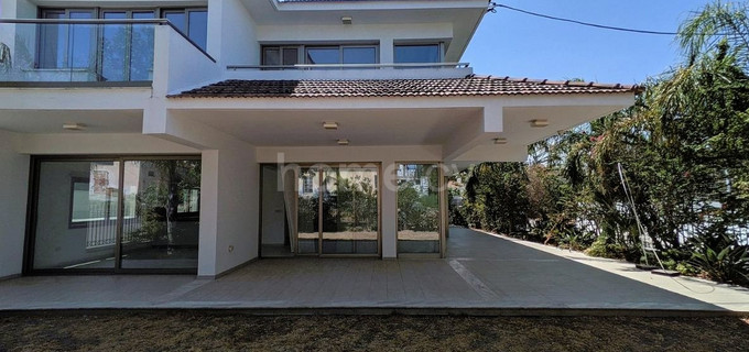 Villa in Nicosia zu verkaufen