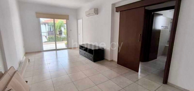 Apartamento en la planta superior a la venta en Larnaca