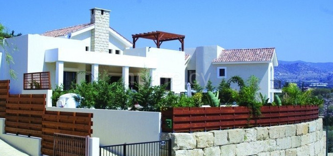 Villa à vendre à Limassol