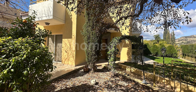 Villa à vendre à Limassol