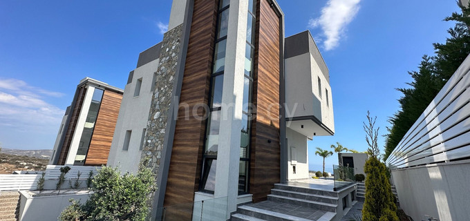 Villa to rent in Limassol