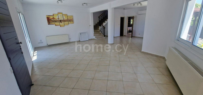 Villa to rent in Limassol