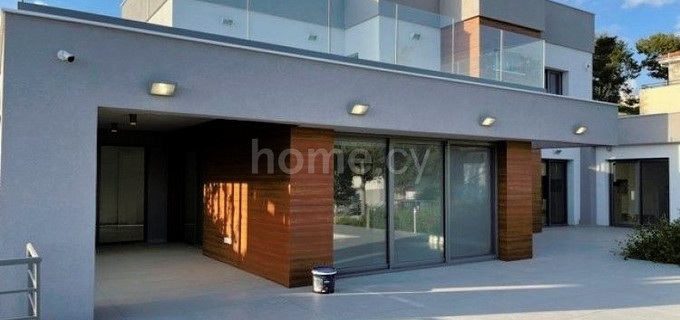 Villa to rent in Limassol