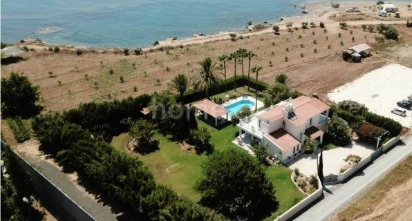 Villa in Paphos zu verkaufen