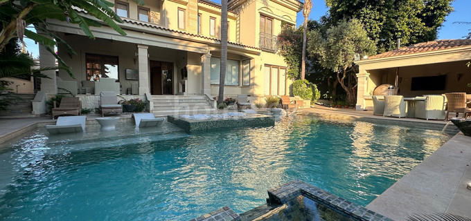 Villa a la venta en Limassol