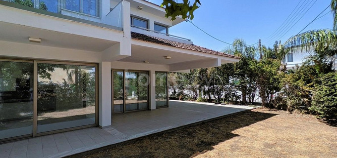 Villa in Nicosia zu verkaufen