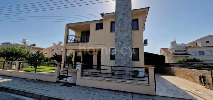 Villa in Larnaca zu verkaufen