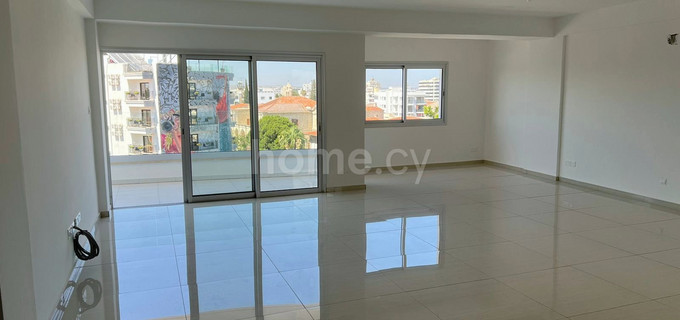 Penthouse apartment to rent in Larnaca