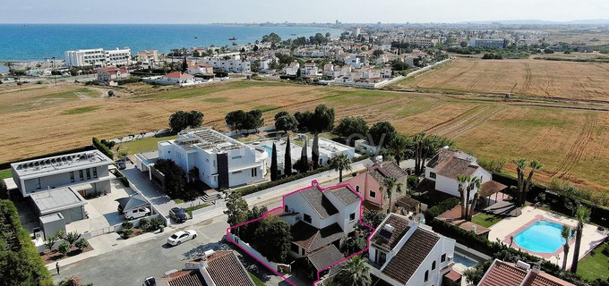 Villa à vendre à Larnaca